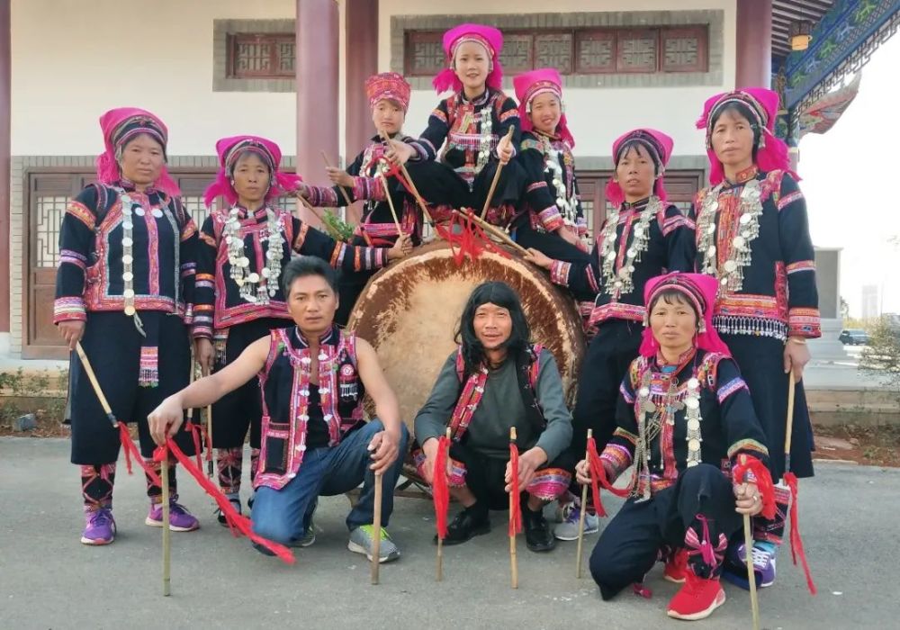 "寻根"红河县▏红河县哈尼族各支系的分布及服饰,你了解多少?