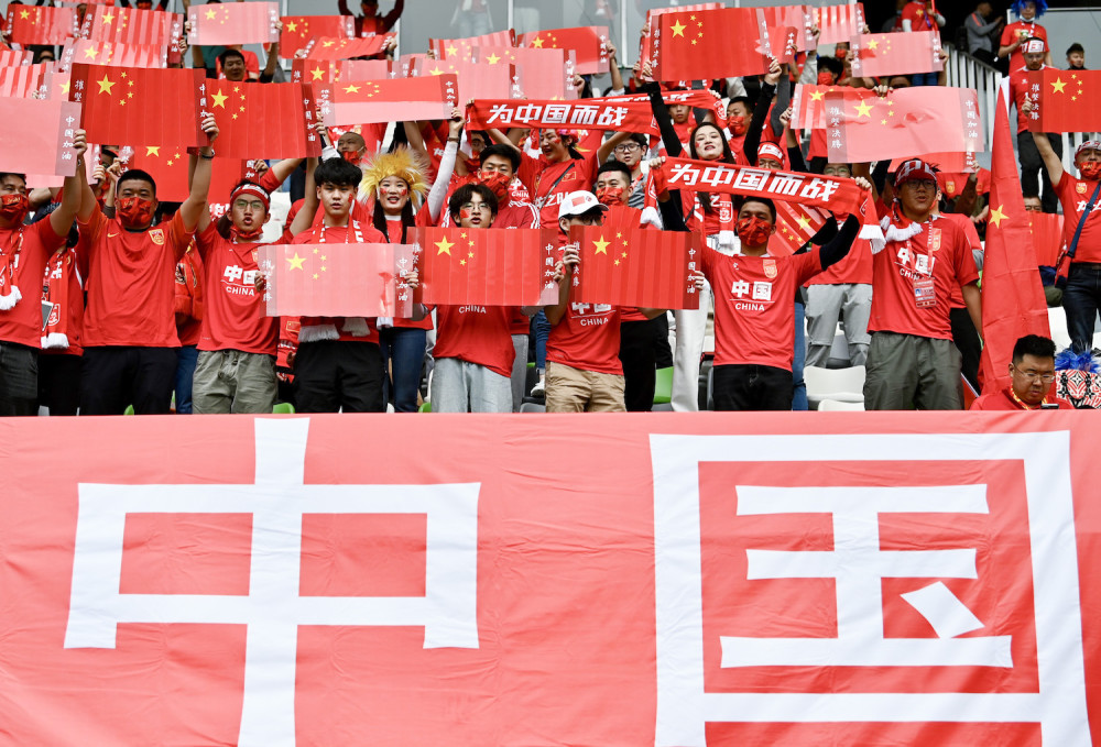 中国女足历经加时苦战主场2比2逼平韩国队,两回合总比分4比3惊险晋级
