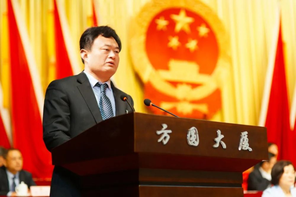 今天,刘海彬全票当选海阳新一任市长_腾讯新闻