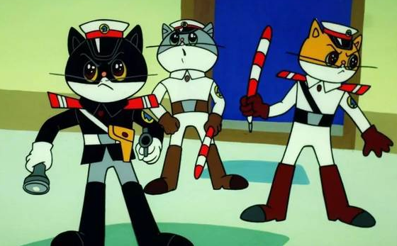 黑猫警长和白猫班长的"真人化"咪咪真的成了全黑的猫,连手下的白猫