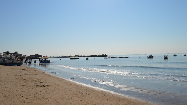 秦皇岛北戴河好玩吗?可以冲浪,看海景,吃海鲜,很值得一去_腾讯网