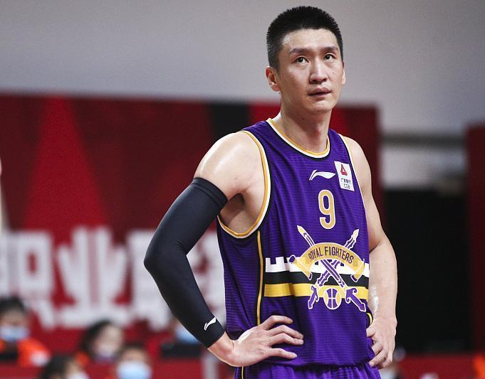 北控出局男篮国手宣布退役赛季场均仅2分将进入马布里教练组