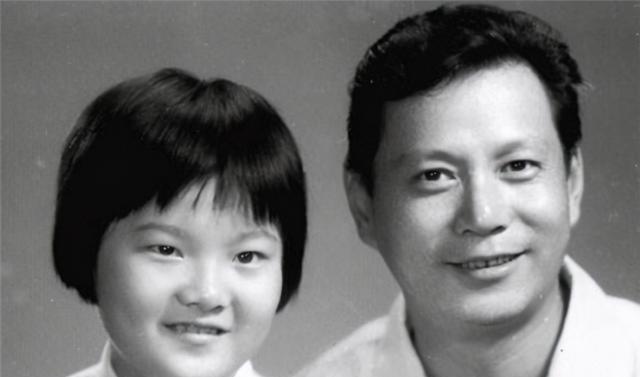 洪晃章含之的女儿陈凯歌的前妻一个有意思的名门痞女