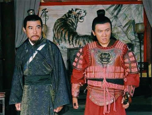 郭天叙去世后,朱元璋手中的权力越来越大,虽然郭子兴的三儿子郭天爵