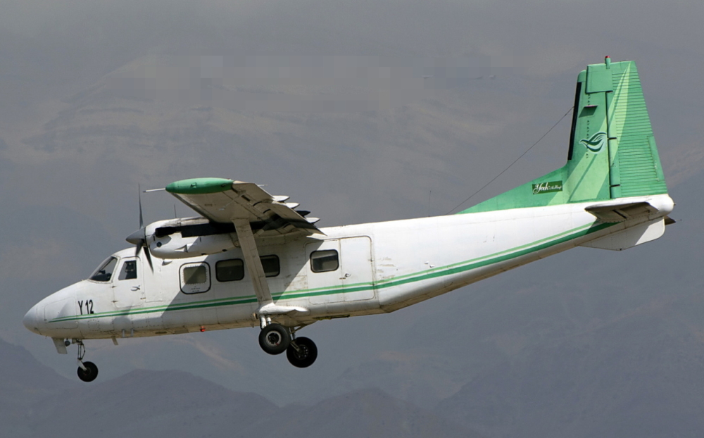 航空装备之运-12运输机