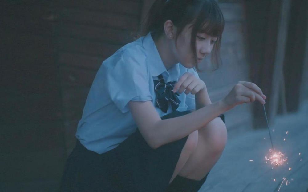 16岁jk少女坠楼身亡引热议义乌女孩系造谣也不是种草姬