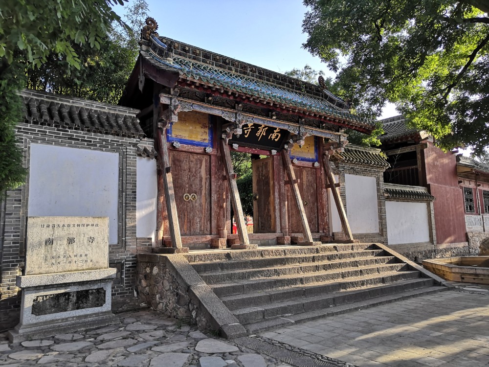 所有人都要出去玩,居然还有人少又便宜的地方?