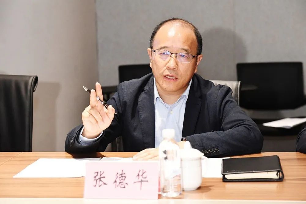 张德华强调,要按照国家和省,市有关要求,以规划为引领,加快项目实施