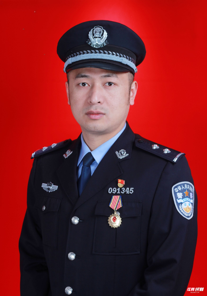 王鹏程荣获全国旅游景区第三届景区最美警察