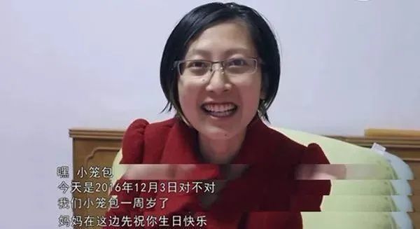 張麗君捨命產子去世一年後丈夫棄子再娶這才是真實的人世間