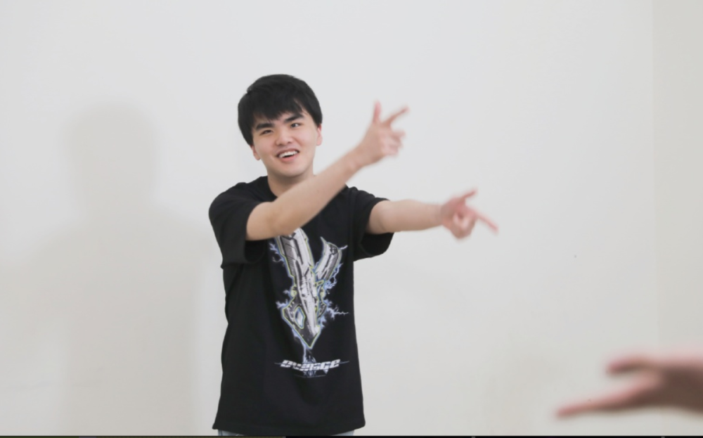 edg淘汰后lwx微博遭淀粉爆破,误把大聪明当圣枪哥_腾讯新闻