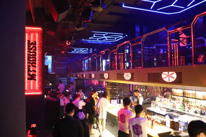 不止是派对不止是音乐将越来越明显mtlivehouse音乐酒吧的光芒在越来