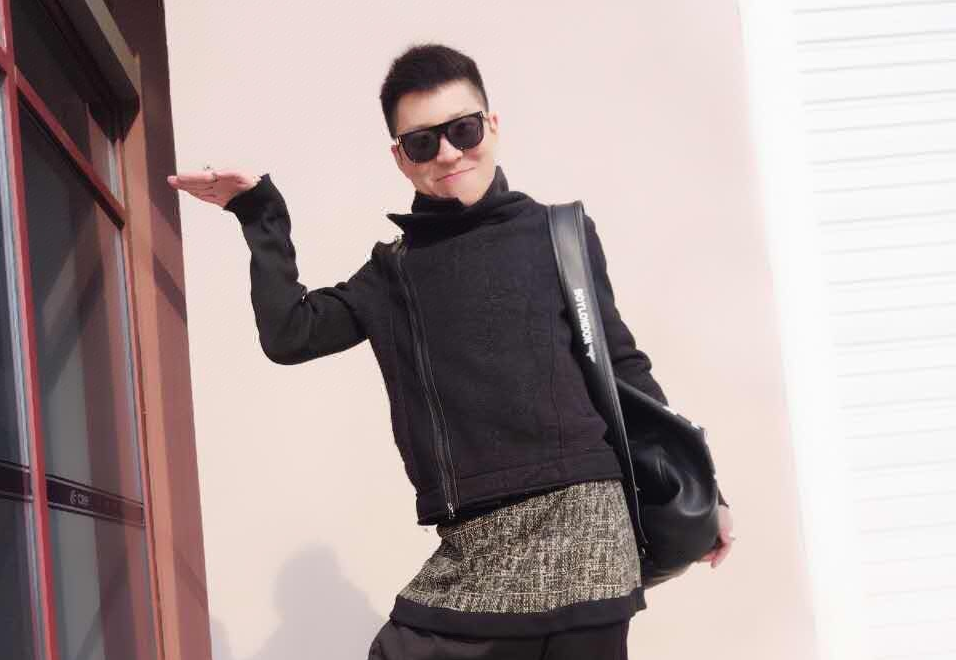 王小国不满平台封禁老方丈,坦言跳槽是被逼无奈,直播和粉丝诉苦_腾讯