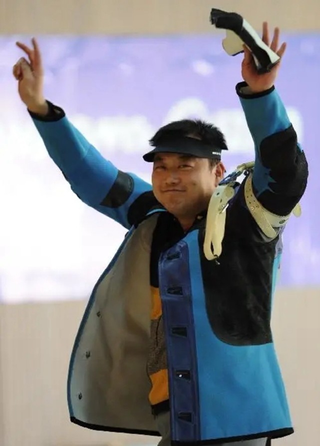 我的全运故事丨王炜一神枪手瞄准新靶心