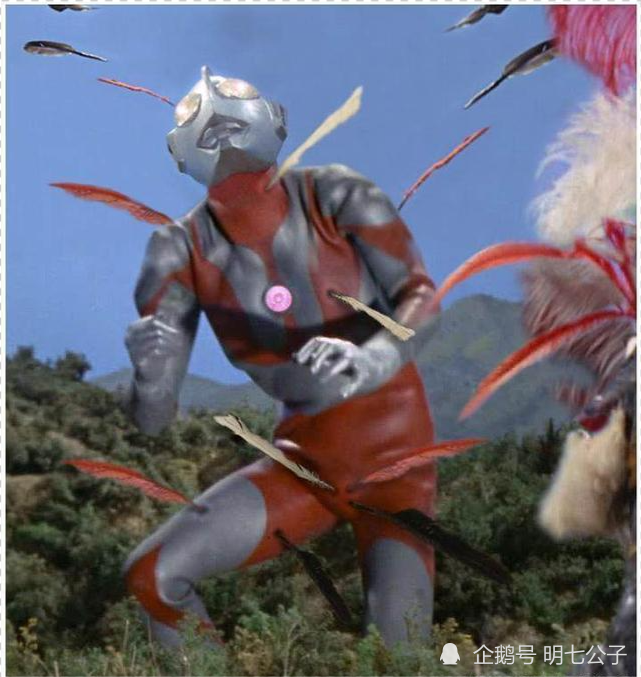 喜欢恶搞我们的宇宙英雄,把奥特曼p的一身鸡毛,而且再配上这表情,还真