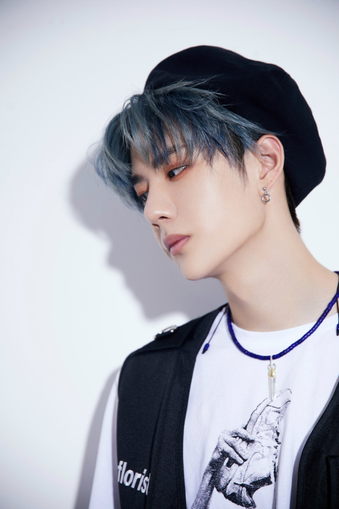 娱乐圈私生有多可怕时代少年团遭骚扰王一博被围堵