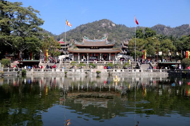 福建一座有千年歷史的寺廟與浙江普陀山觀音道場類似