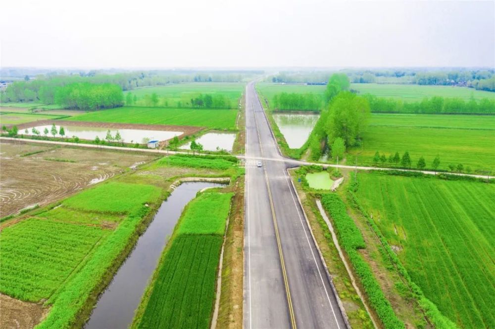 不仅是318国道胡场-毛嘴段的完工,还有汉江二桥及接线工程,455省道