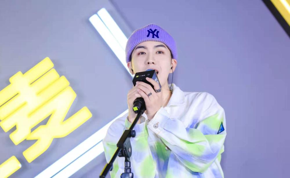 吳亦凡新戀情_如果趙麗穎吳亦凡戀情公布會比鹿晗_吳亦凡隱藏戀情