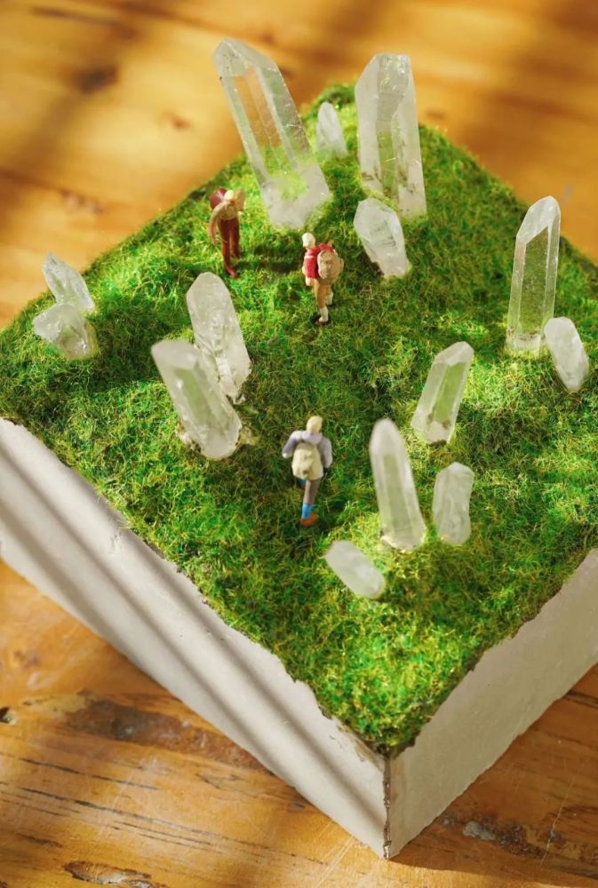 几毛钱的水泥让我做出了座梦幻水晶森林