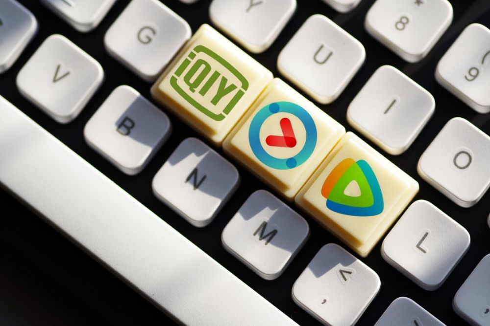 优爱腾管不住抖音快手_腾讯新闻