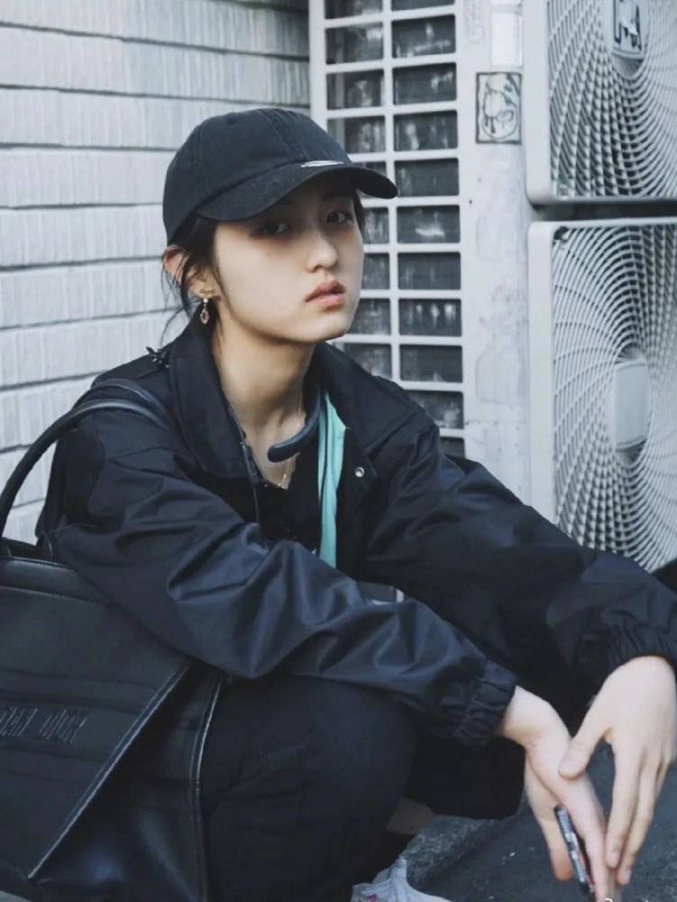 可盐,可日系,可清新,张子枫的穿衣经太值得学习了_腾讯新闻