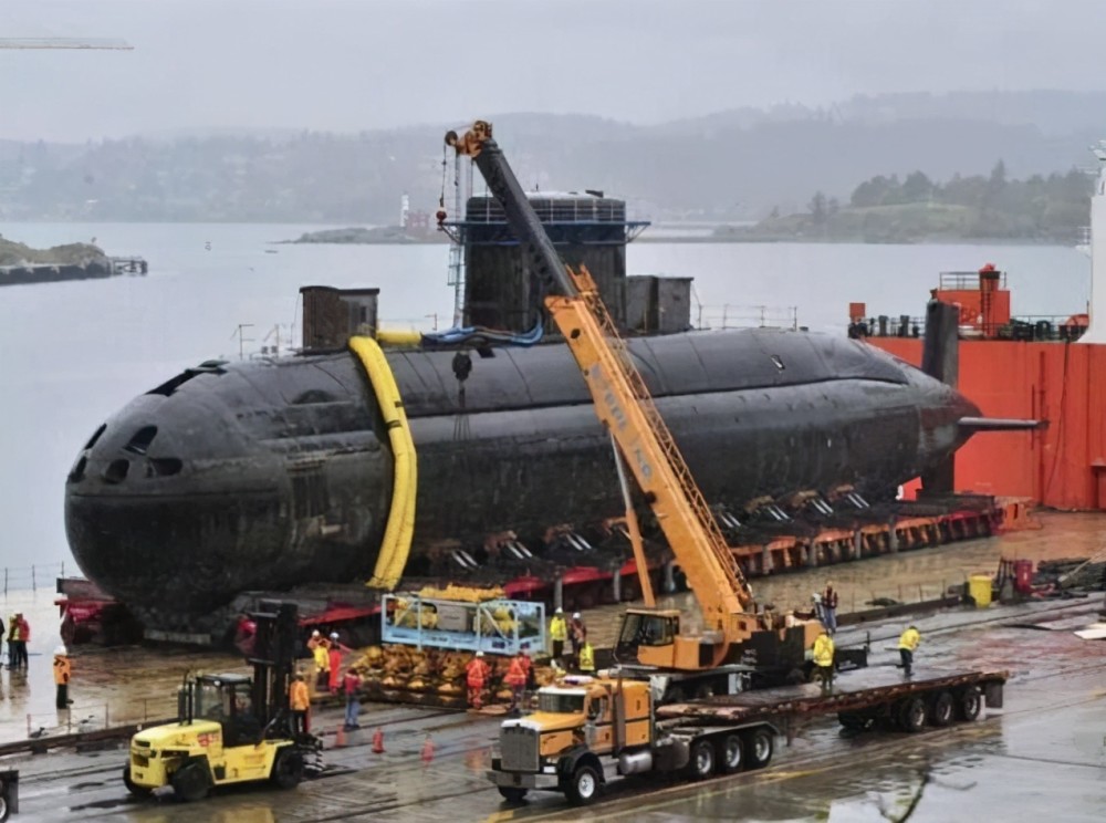 加拿大潜艇部队全军覆没,原因哭笑不得,就这水平还来南海演习?