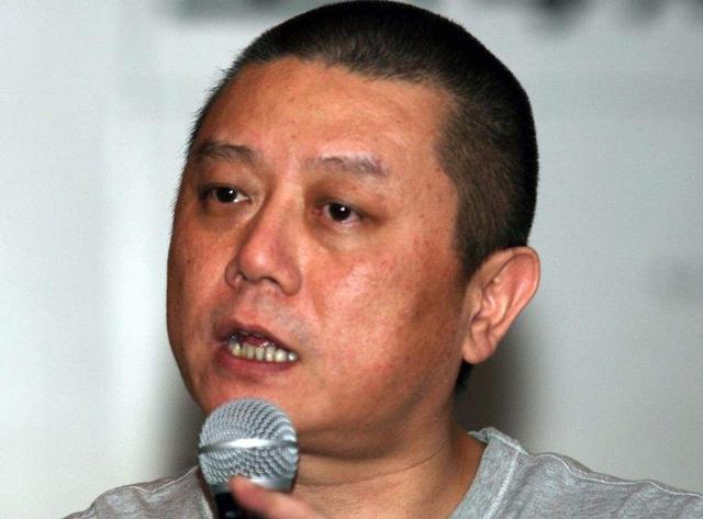 王朔人生这场戏我演砸了王朔笑世人更笑自己他至今孤身一人