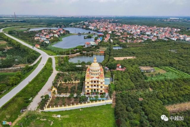 越南砖窑厂老板自建"城堡",造型独特引人注目|兴安省|越南|城堡