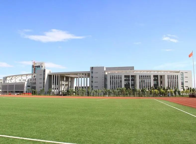 迁安这所乡村小学为何至今没有操场何时新建