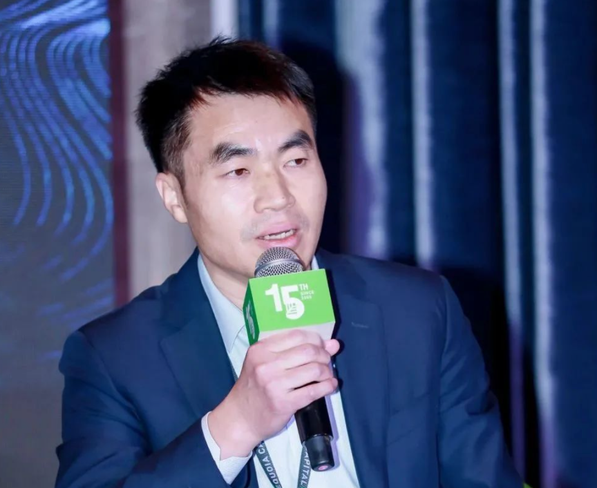 一心想搞科研的李瑞强无奈离开了工作了九年的老东家,建立了诺禾致源