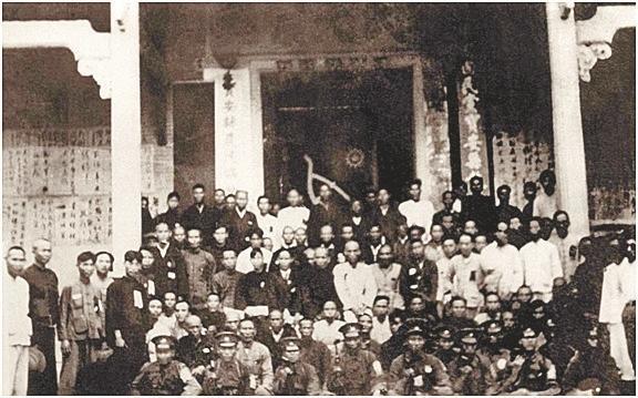 1925年4月26日,宝安县农民协会在县城南头关口郑氏宗祠成立,是全省23