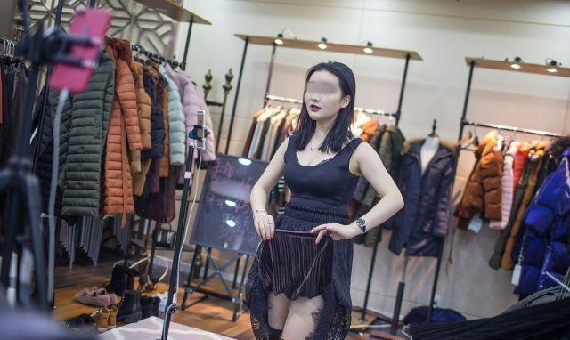 50岁阿姨花1万上广州学做网红,亲弟弟以为对方进传销报警"求解救"