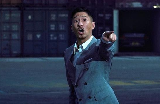 张家辉主动要求加吻戏导演安排一泰国变性人给他张家辉太委屈