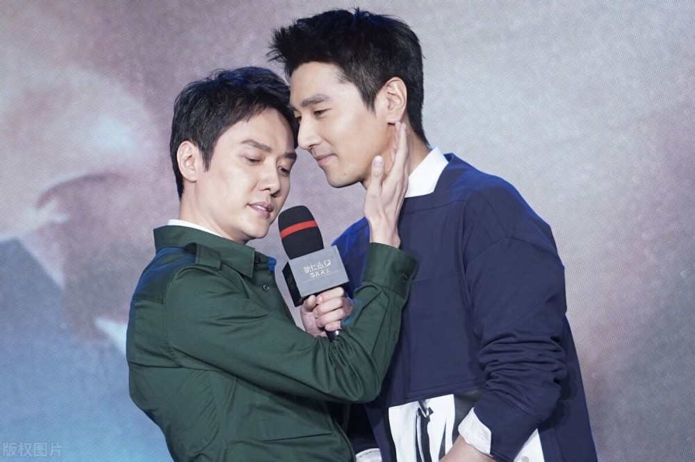 赵丽颖在嫁给冯绍峰前,曾被徐海乔疯狂追求,还跟陈晓好过_腾讯新闻