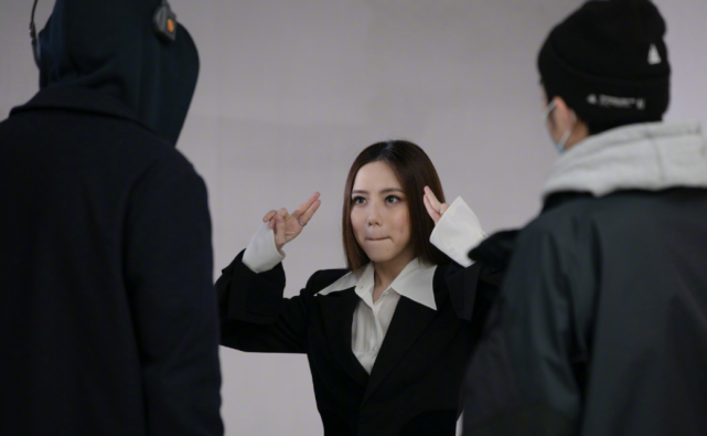 邓紫棋采访中首谈结婚生子说出先后顺序被狂赞网友三观很正