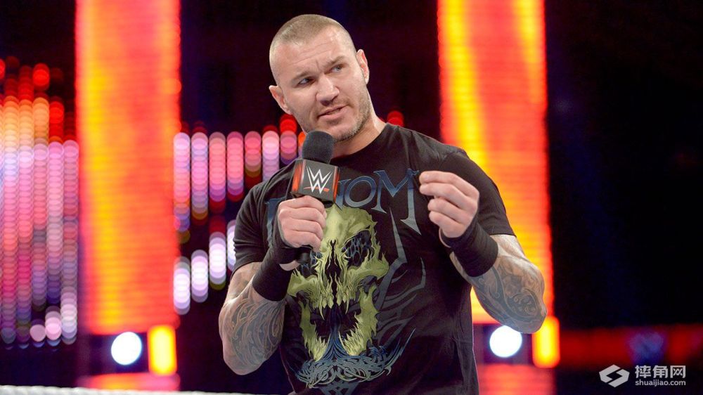 就不断的摧毁对手,甚至是秒杀对手,像赛斯罗林斯,黑羊布朗,科特安格