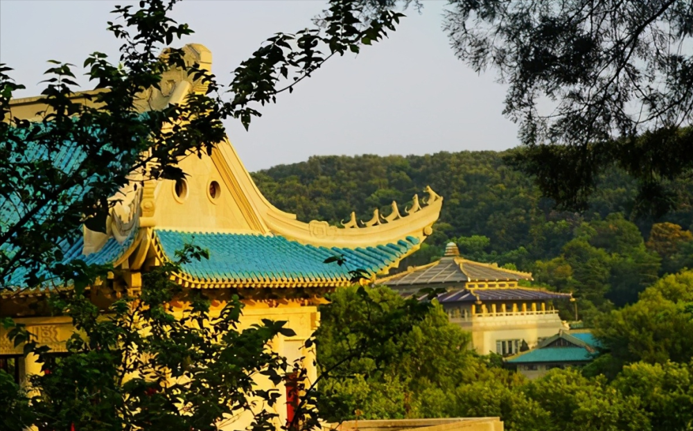 湖南大学排行榜_2021年中国大学排行榜出炉,清华第一,北大第二,湖南5大学入榜(2)