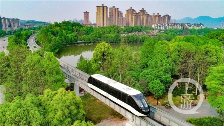 云巴16日在璧山正式运行起步价两元全程四元