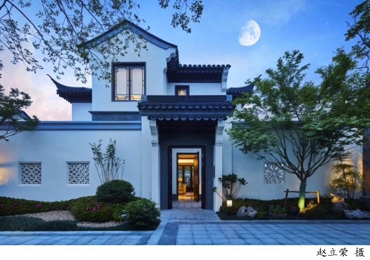 搬进新房,留住乡愁,这里的农民安置房把吴冠中笔下的水墨江南变为现实