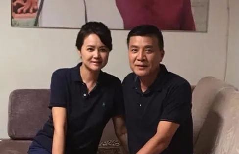 一家四口都是演员女儿遗传妈妈的美貌儿子遗传爸爸的演技刘之冰