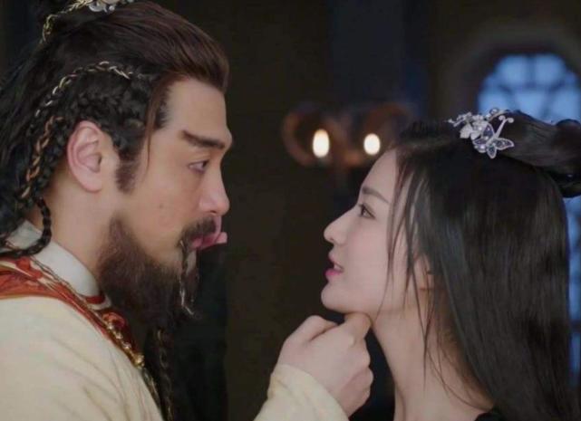 李元昊建立了西夏王朝,为何46岁时就被人给宰了?