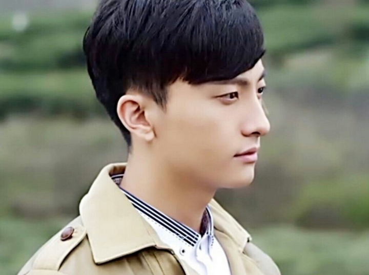 《微微一笑很倾城》里面的男神,张彬彬认出来了,唯独认不出他