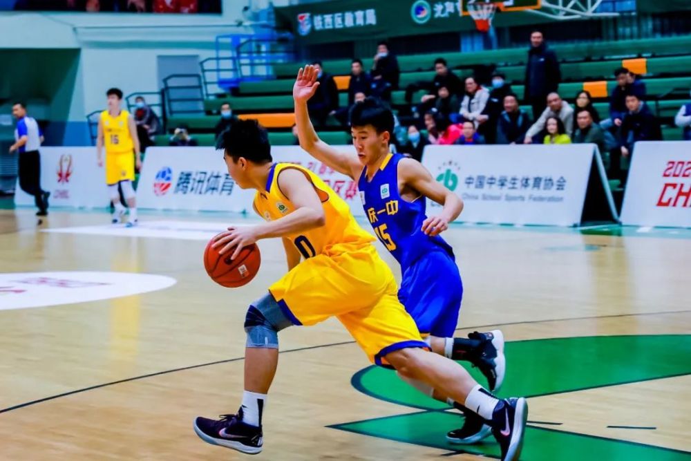 高中战况沈阳31力克上季西区冠军北四连造大逆转