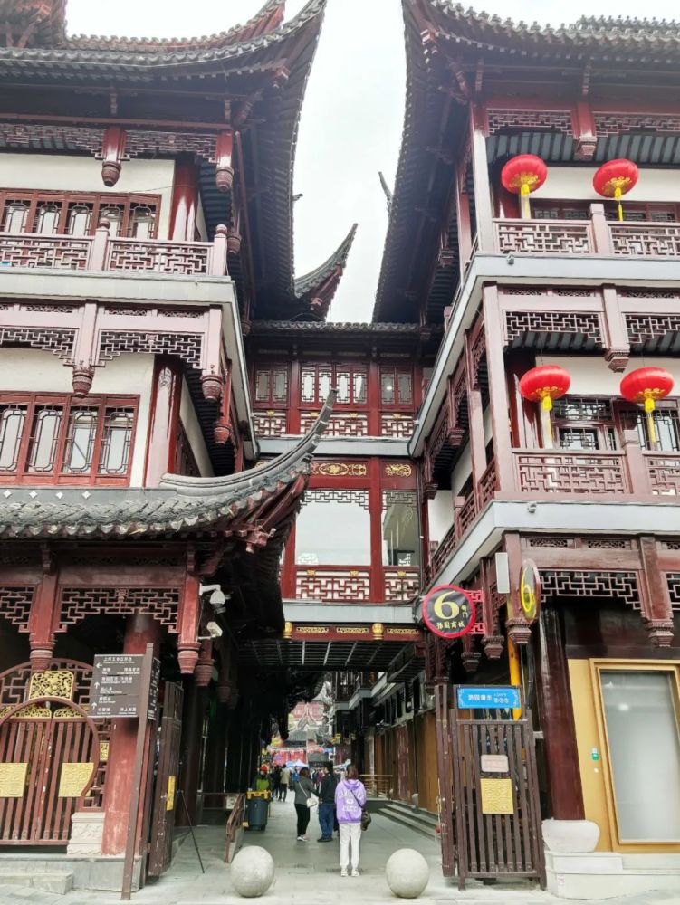 豫园百货天裕楼重装升级全新亮相洋气又时髦你的儿时记忆已经大变样啦