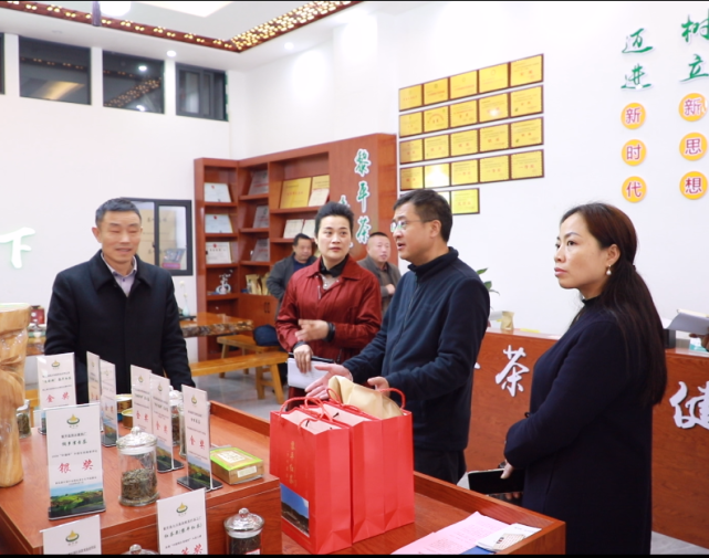 周文锋调研指导第13届贵州茶博会黔东南州分会场筹备工作