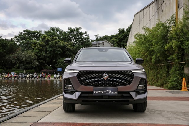 新宝骏rs-5:年轻人的新宠|新宝骏rs-5|紧凑型suv|新宝骏