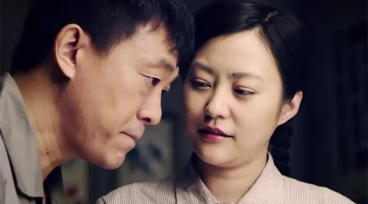 年代剧排行榜_经典谍战剧排行榜Top10:《潜伏》无缘前三,第一实至名归(2)