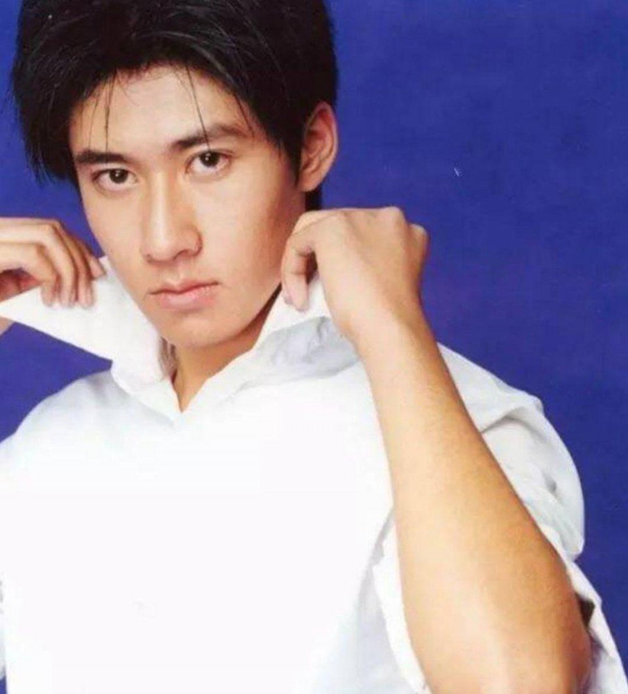 《红苹果乐园》播出18年,男主演全员颜值下跌,女主