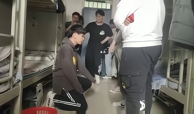 河南濮阳,濮阳某中学寝室内发生校园暴力事件